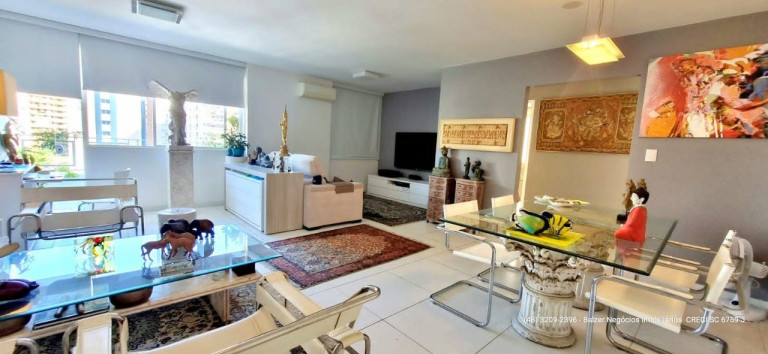 Imagem Apartamento com 2 Quartos à Venda, 144 m² em Centro - Florianópolis Imagem Apartamento com 2 Quartos à Venda, 144 m² em Centro - Florianópolis