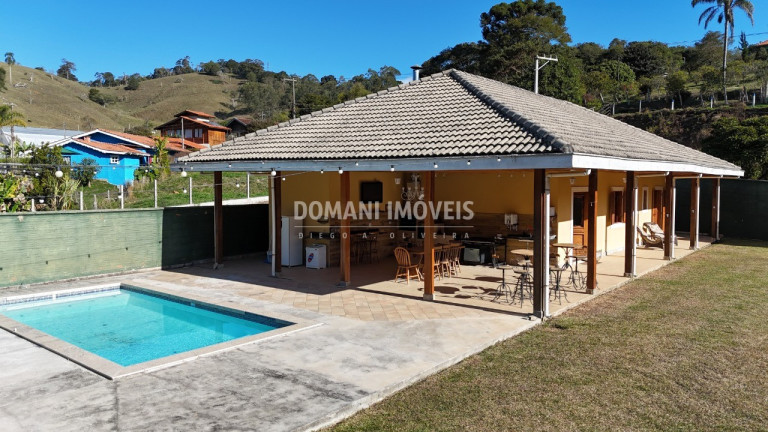 Imagem Imóvel com 4 Quartos à Venda, 200 m² em Região Dos Mellos - Campos Do Jordão Imagem Imóvel com 4 Quartos à Venda, 200 m² em Região Dos Mellos - Campos Do Jordão