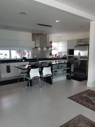 Imagem Casa com 5 Quartos à Venda, 391 m² em Alphaville - Santana De Parnaíba Imagem Casa com 5 Quartos à Venda, 391 m² em Alphaville - Santana De Parnaíba