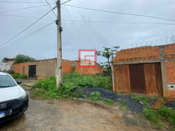 Terreno à Venda, 165 m² em Vila Anália - Montes Claros
