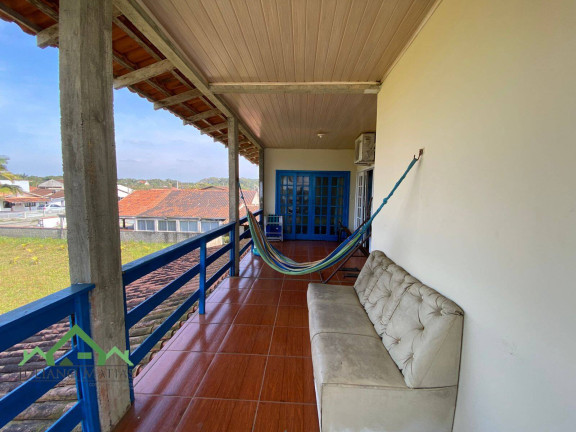 Imagem Casa com 3 Quartos à Venda, 130 m² em Pinheiros - Balneário Barra Do Sul