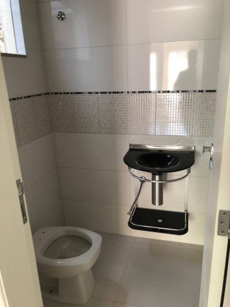 Casa com 3 Quartos para Alugar,  em Parque Veneza - Arapongas
