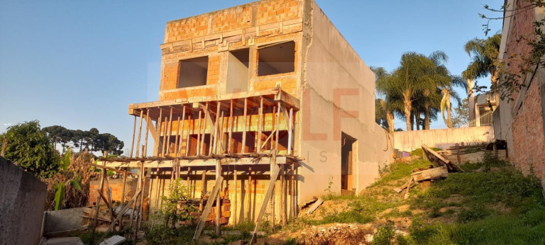 Imagem Sobrado à Venda, 360 m² em Tanguá - Almirante Tamandaré Imagem Sobrado à Venda, 360 m² em Tanguá - Almirante Tamandaré