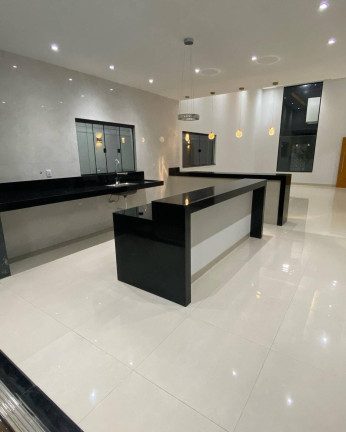 Imagem Casa com 3 Quartos à Venda, 360 m² em Residencial Jardim Canedo - Senador Canedo Imagem Casa com 3 Quartos à Venda, 360 m² em Residencial Jardim Canedo - Senador Canedo