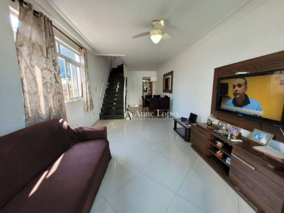 Imagem Casa com 4 Quartos à Venda, 200 m² em Marapé - Santos Imagem Casa com 4 Quartos à Venda, 200 m² em Marapé - Santos