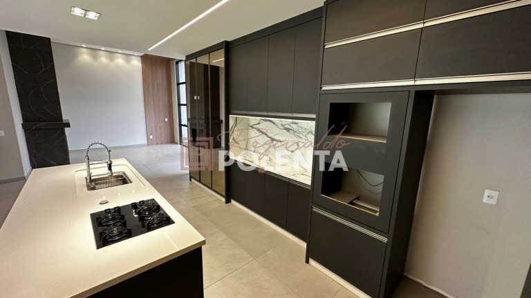 Imagem Casa com 3 Quartos à Venda, 208 m² em Argentina - Criciúma Imagem Casa com 3 Quartos à Venda, 208 m² em Argentina - Criciúma