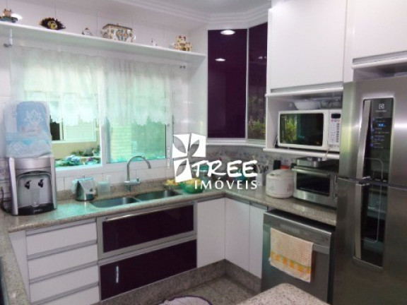 Imagem Casa com 4 Quartos à Venda, 320 m² em Condomínio Arujázinho 5 - Aruja Imagem Casa com 4 Quartos à Venda, 320 m² em Condomínio Arujázinho 5 - Aruja