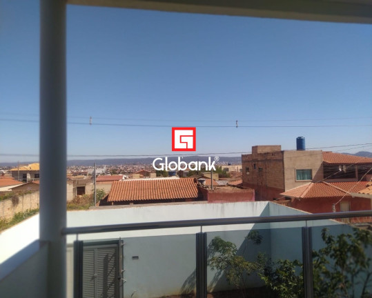 Imagem Sobrado com 2 Quartos à Venda, 160 m² em Acácias - Montes Claros