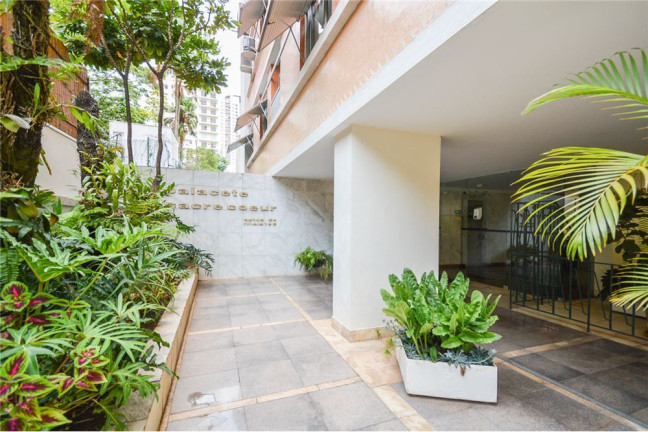 Imagem Apartamento com 3 Quartos à Venda, 145 m² em Itaim Bibi - São Paulo