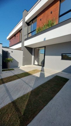 Imagem Sobrado com 3 Quartos à Venda, 187 m² em Rio Pequeno - Camboriú
