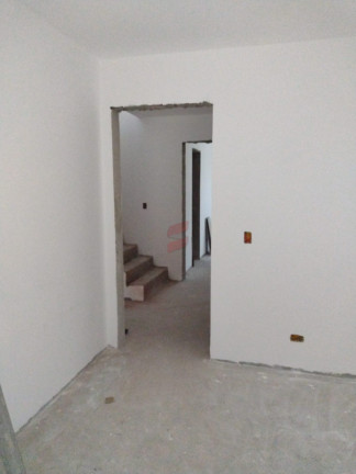 Imagem Sobrado com 3 Quartos à Venda, 160 m² em Bairro Alto - Curitiba Imagem Sobrado com 3 Quartos à Venda, 160 m² em Bairro Alto - Curitiba