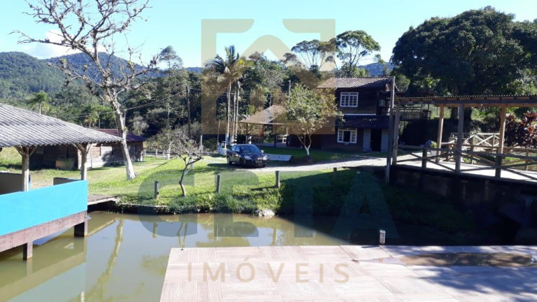 Imagem Imóvel à Venda, 13.999 m² em Rio Do Meio - Camboriú Imagem Imóvel à Venda, 13.999 m² em Rio Do Meio - Camboriú
