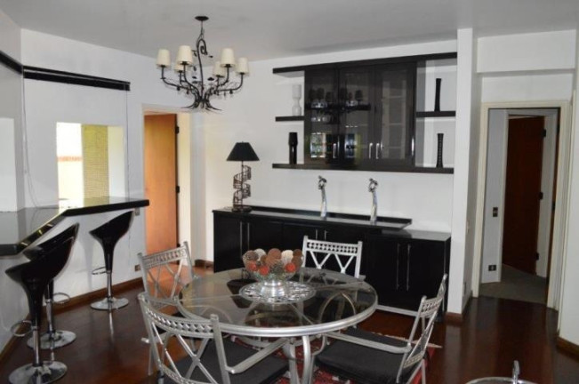 Apartamento para Alugar,  em Alpha 18 Do Forte - Alphaville