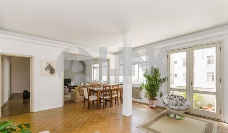 Apartamento com 3 Quartos à Venda, 203 m² em Centro Histórico - Porto Alegre