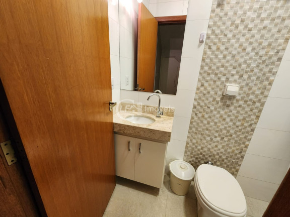 Imagem Casa com 3 Quartos à Venda, 260 m² em Amambaí - Campo Grande