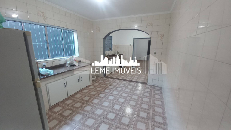 Imagem Sobrado com 5 Quartos à Venda, 125 m² em Jardim Iguatemi - São Paulo Imagem Sobrado com 5 Quartos à Venda, 125 m² em Jardim Iguatemi - São Paulo