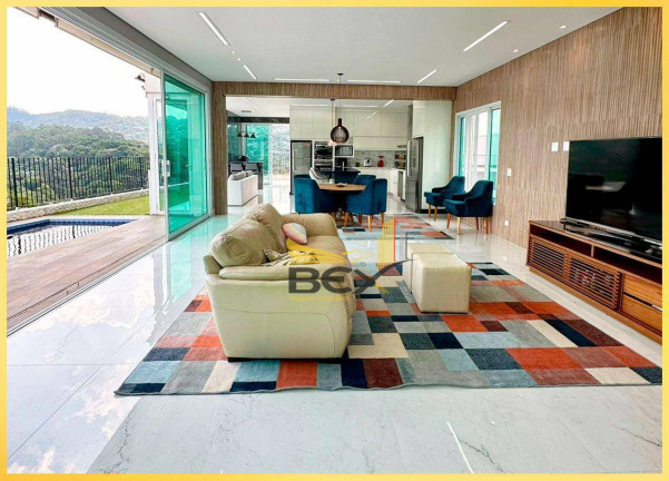 Imagem Casa com 3 Quartos à Venda, 487 m² em Tamboré - Santana De Parnaíba
