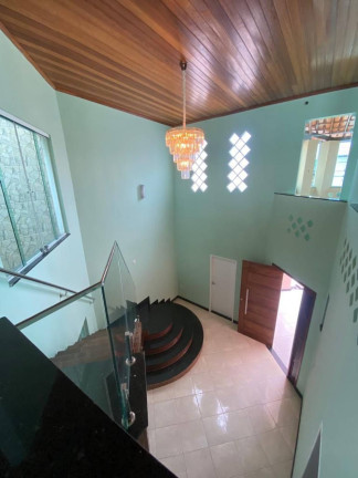 Imagem Casa com 3 Quartos à Venda, 230 m² em Farolândia - Aracaju Imagem Casa com 3 Quartos à Venda, 230 m² em Farolândia - Aracaju