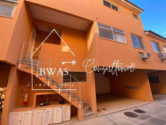 Imagem Casa com 4 Quartos à Venda, em Recreio Dos Bandeirantes - Rio De Janeiro Imagem Casa com 4 Quartos à Venda, em Recreio Dos Bandeirantes - Rio De Janeiro