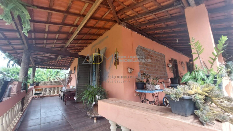 Imagem Chácara com 3 Quartos à Venda, 540 m² em Jardim América (rubião Junior) - Botucatu