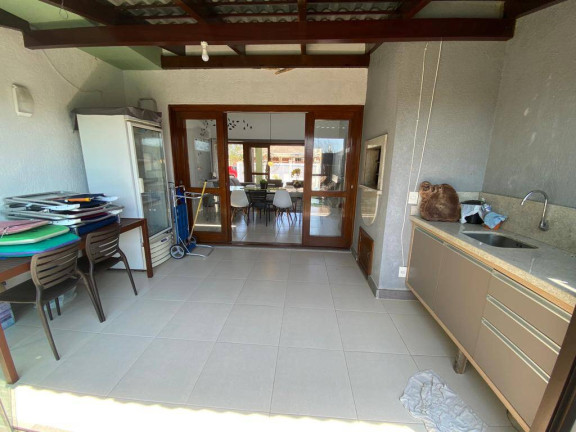 Imagem Casa com 3 Quartos à Venda, 300 m² em Atlântida Sul - Osório Imagem Casa com 3 Quartos à Venda, 300 m² em Atlântida Sul - Osório
