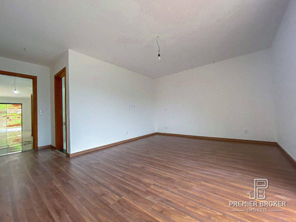 Imagem Casa com 3 Quartos à Venda, 234 m² em Albuquerque - Teresópolis Imagem Casa com 3 Quartos à Venda, 234 m² em Albuquerque - Teresópolis