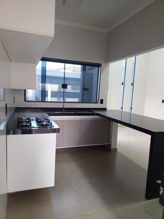 Imagem Casa com 3 Quartos à Venda, 118 m² em Jardim Solange - Bauru