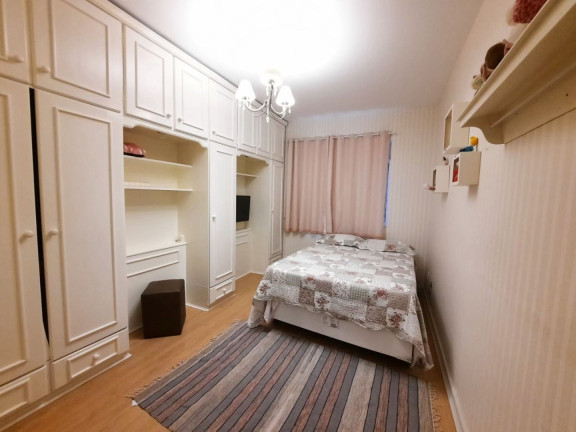 Imagem Imóvel com 3 Quartos à Venda, 131 m² em Alto - Teresópolis Imagem Imóvel com 3 Quartos à Venda, 131 m² em Alto - Teresópolis