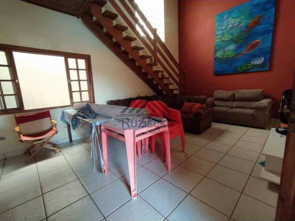 Imagem Casa com 5 Quartos à Venda, 300 m² em Jardim Jamaica - Itanhaém Imagem Casa com 5 Quartos à Venda, 300 m² em Jardim Jamaica - Itanhaém