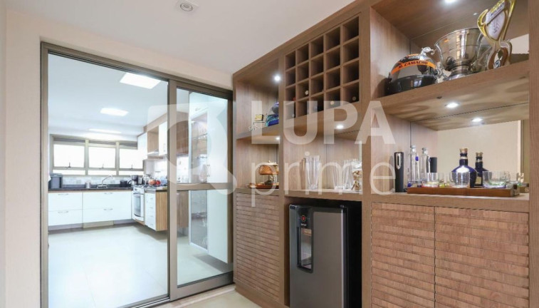 Imagem Apartamento com 4 Quartos à Venda, 250 m² em Santana - São Paulo Imagem Apartamento com 4 Quartos à Venda, 250 m² em Santana - São Paulo