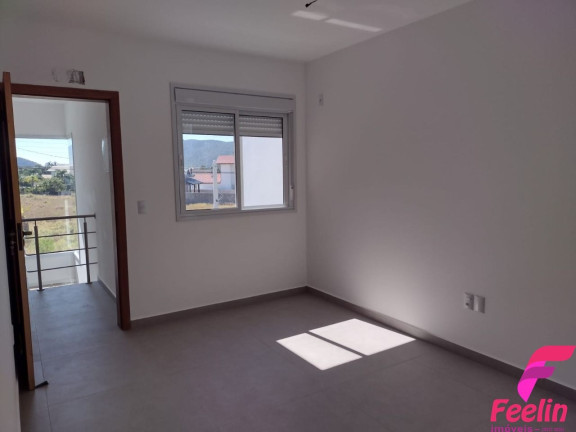 Imagem Casa com 3 Quartos à Venda, 112 m² em Pântano Do Sul - Florianópolis Imagem Casa com 3 Quartos à Venda, 112 m² em Pântano Do Sul - Florianópolis