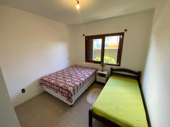 Imagem Casa com 3 Quartos à Venda, 172 m² em Centro - Xangri-lá