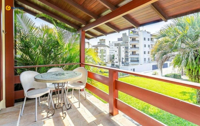 Imagem Casa com 4 Quartos à Venda, 840 m² em Itaguaçu - Florianópolis
