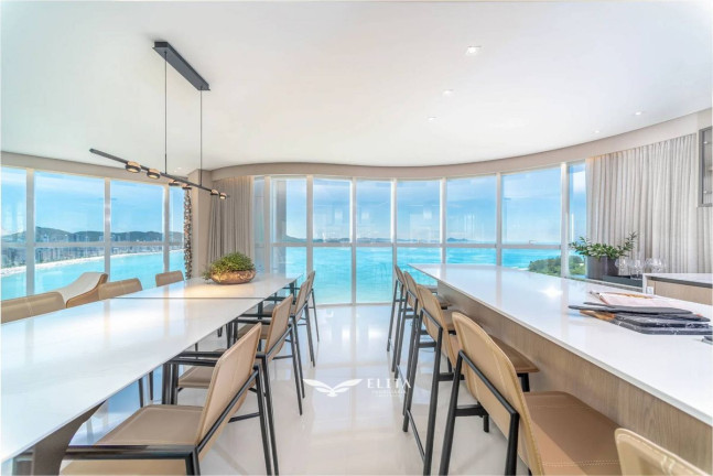 Imagem Apartamento com 4 Quartos à Venda, 238 m² em Centro - Balneário Camboriú Imagem Apartamento com 4 Quartos à Venda, 238 m² em Centro - Balneário Camboriú