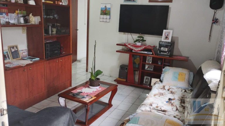 Imagem Casa com 2 Quartos à Venda, 120 m² em Xaxim - Curitiba Imagem Casa com 2 Quartos à Venda, 120 m² em Xaxim - Curitiba