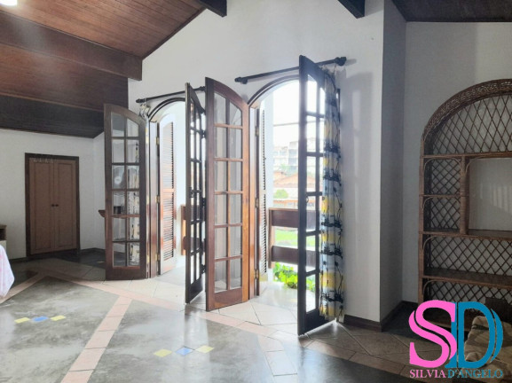 Imagem Casa com 5 Quartos à Venda, 270 m² em Barra Da Lagoa - Ubatuba Imagem Casa com 5 Quartos à Venda, 270 m² em Barra Da Lagoa - Ubatuba