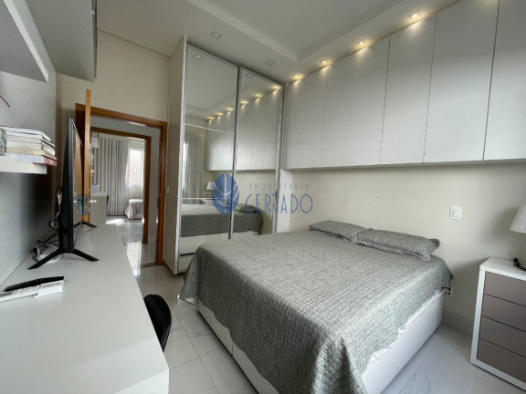 Imagem Casa com 3 Quartos para Alugar, 400 m² em Setor Bougainville - Anápolis