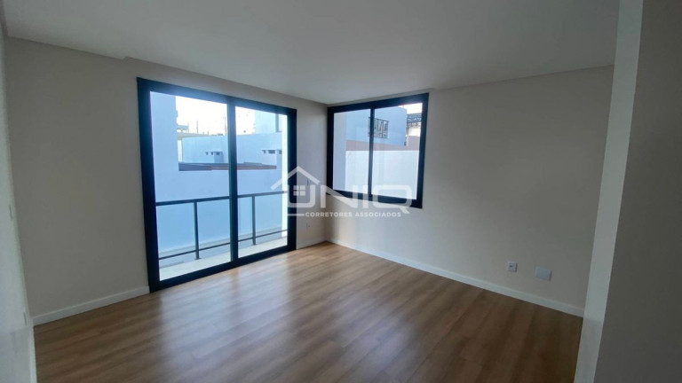 Imagem Casa com 3 Quartos à Venda, 165 m² em Fraron - Pato Branco Imagem Casa com 3 Quartos à Venda, 165 m² em Fraron - Pato Branco