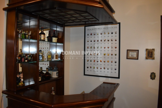Imagem Imóvel com 3 Quartos à Venda, 163 m² em Região De Capivari - Campos Do Jordão Imagem Imóvel com 3 Quartos à Venda, 163 m² em Região De Capivari - Campos Do Jordão
