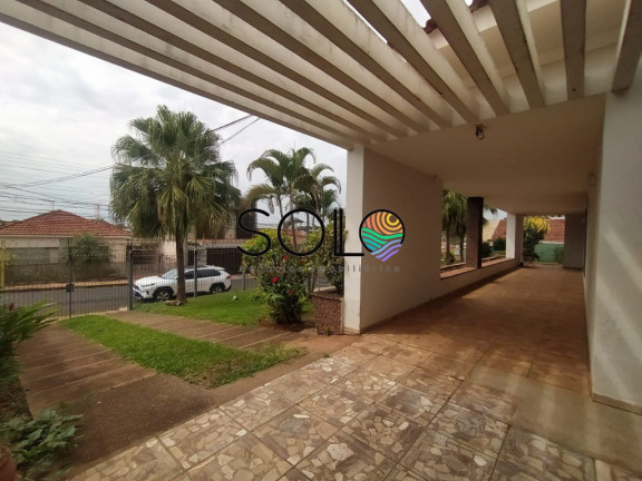 Imagem Casa com 4 Quartos à Venda, 1.329 m² em Centro - Araraquara