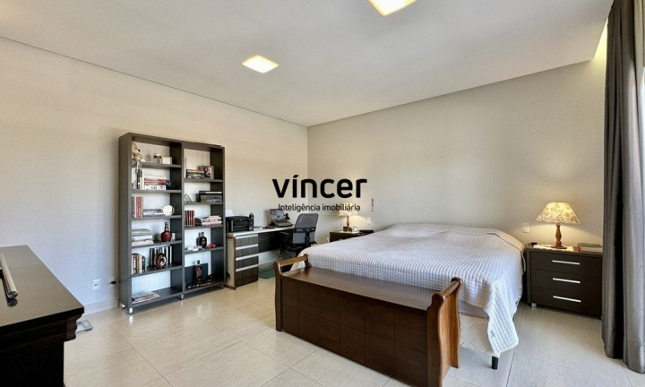 Imagem Casa com 4 Quartos à Venda, 287 m² em Jardins Valência - Goiânia Imagem Casa com 4 Quartos à Venda, 287 m² em Jardins Valência - Goiânia