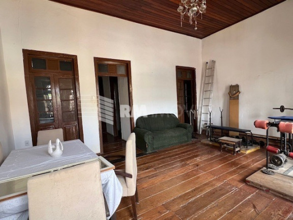 Imagem Casa com 3 Quartos para Alugar, em Centro - Nazaré Imagem Casa com 3 Quartos para Alugar, em Centro - Nazaré