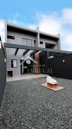Imagem Casa com 3 Quartos à Venda, 142 m² em Bom Retiro - Joinville Imagem Casa com 3 Quartos à Venda, 142 m² em Bom Retiro - Joinville