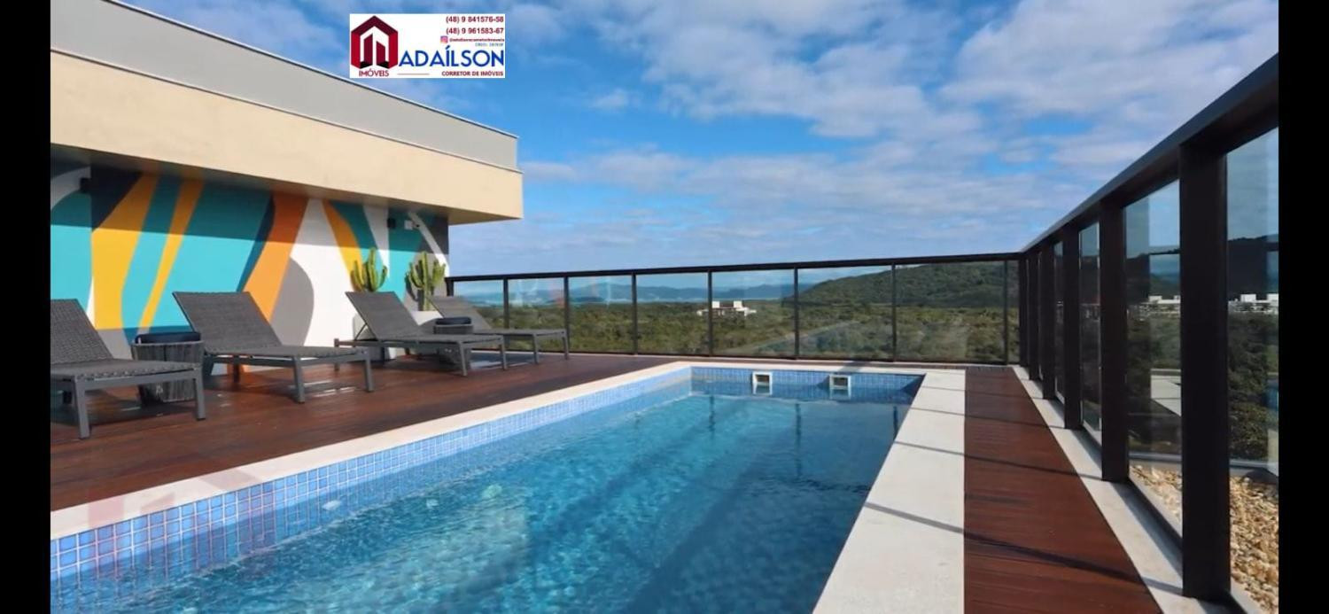 Imagem Imóvel com 4 Quartos à Venda, 206 m²
