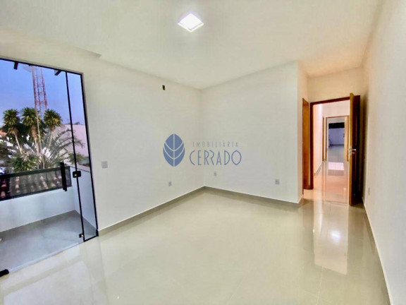 Imagem Casa com 3 Quartos à Venda, 200 m² em Cidade Universitária - Anápolis