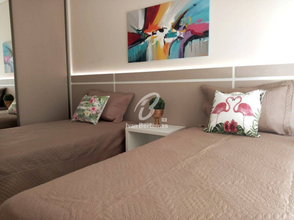 Imagem Apartamento com 3 Quartos para Temporada, em Mariscal - Bombinhas Imagem Apartamento com 3 Quartos para Temporada, em Mariscal - Bombinhas