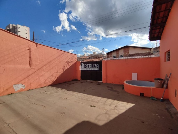 Imagem Casa com 3 Quartos à Venda, 277 m² em Mercês - Uberaba Imagem Casa com 3 Quartos à Venda, 277 m² em Mercês - Uberaba