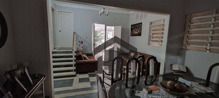 Imagem Casa com 4 Quartos à Venda, 225 m² em Casa Amarela - Recife