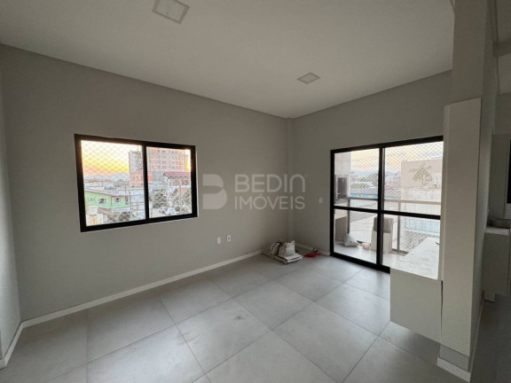 Imagem Apartamento com 2 Quartos à Venda, 65 m² em São Francisco De Assis - Camboriú