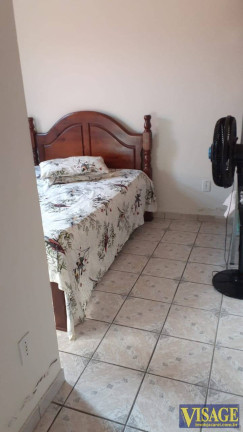 Imagem Casa com 3 Quartos à Venda, em Jd. Florida - Jacareí Imagem Casa com 3 Quartos à Venda, em Jd. Florida - Jacareí